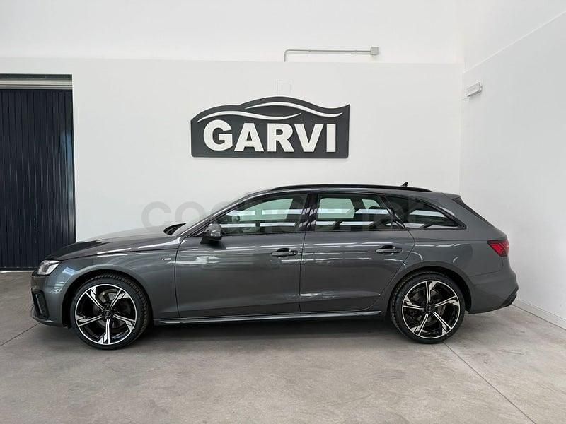 Usado Audi A4 S-Line 163 CV (119 kW) 2022 Gris / plata Familiar