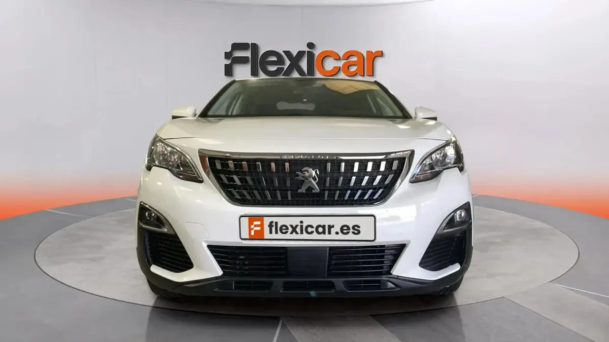 Usado Peugeot 3008 Active 120 CV (88 kW) 2017 Blanco SUV
