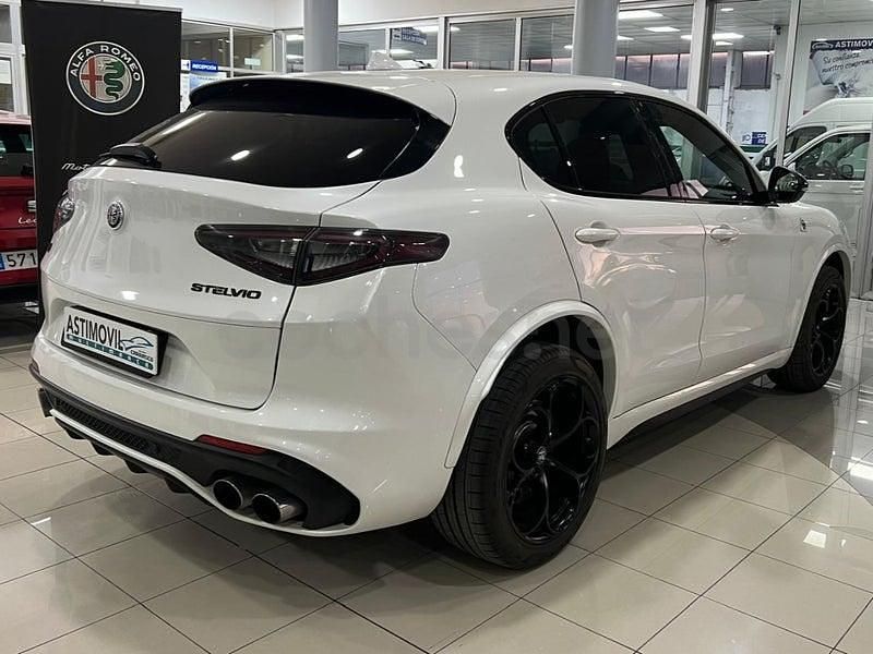 Usado Alfa Romeo Stelvio 510 CV (375 kW) 2020 Blanco SUV
