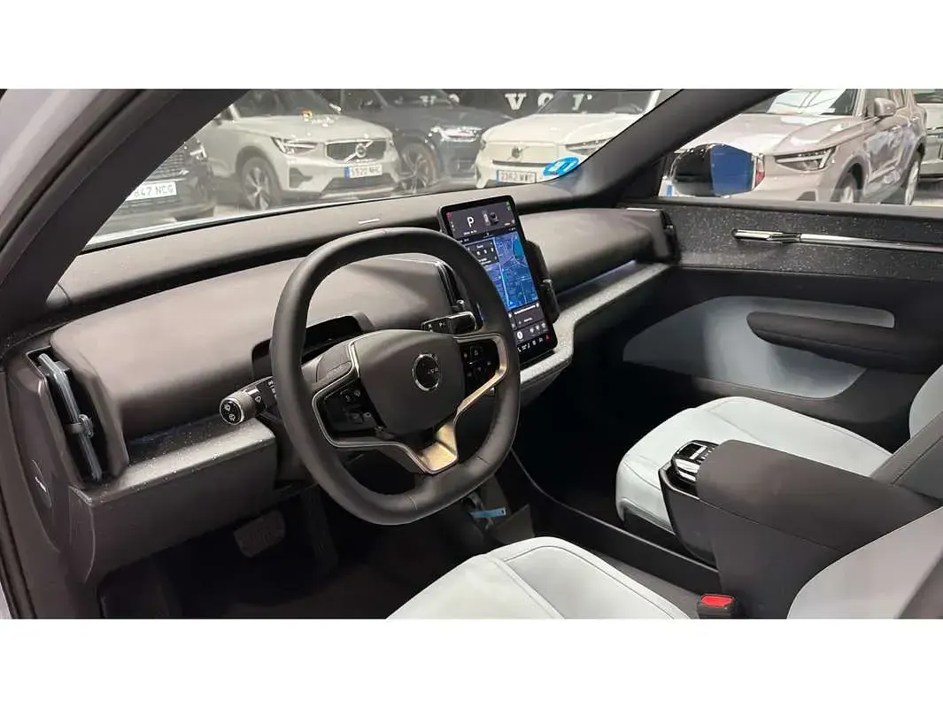 Usado Volvo EX30 Ultra 200 kW (272 CV) 2024 Blanco SUV