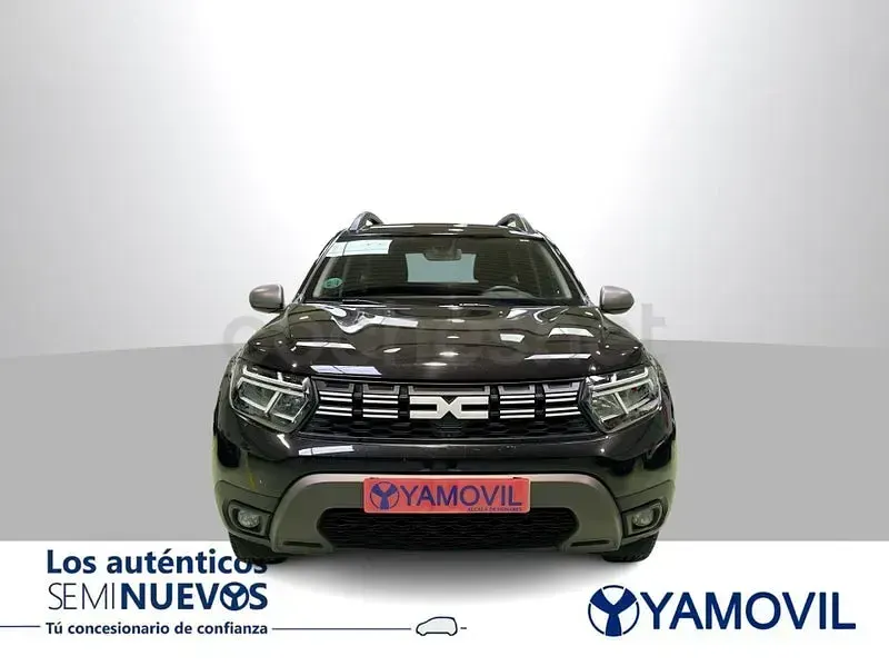 Käytetty Dacia Duster Journey 115 HP (84 kW) 2023 Musta Katumaasturi