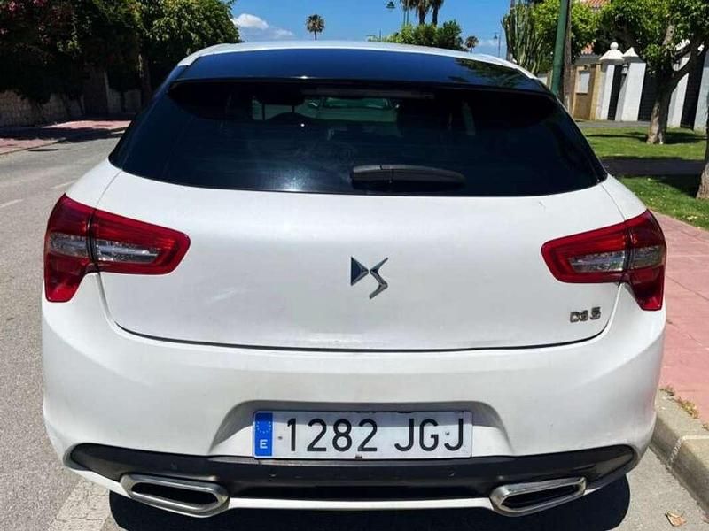 Usado DS Automobiles DS5 Style 150 CV (110 kW) 2015 Blanco Utilitario