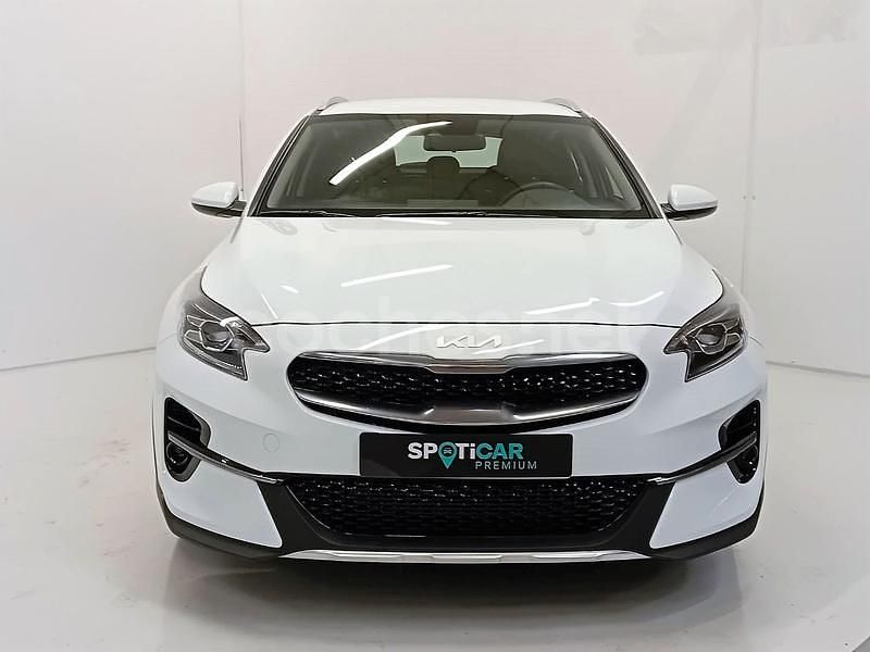 Usado Kia XCeed 120 CV (88 kW) 2023 Blanco SUV