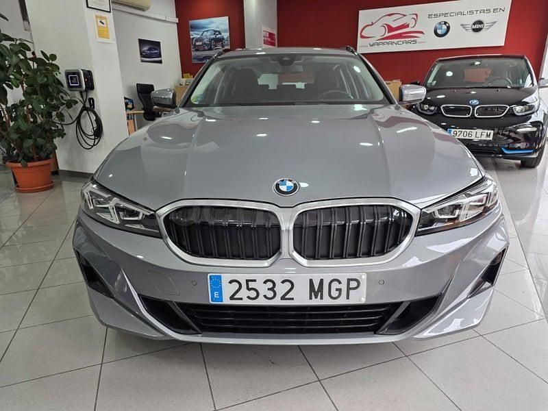 Używany BMW 318 150 KM (110 kW) 2023 Szary Kombi