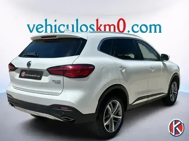 Usado MG HS Comfort 258 CV (189 kW) 2022 Blanco SUV