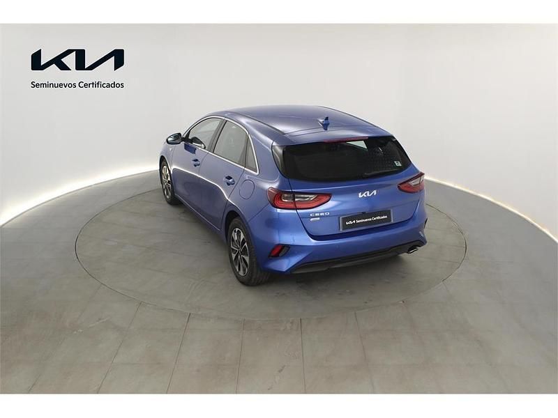 Usado Kia Ceed 100 CV (73 kW) 2025 Azul Utilitario