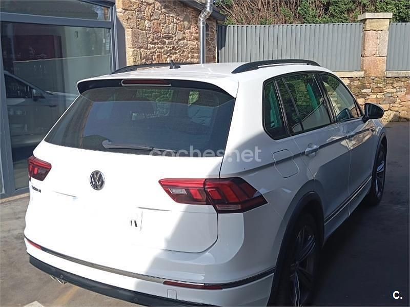 Usado VW Tiguan Sportline 150 CV (110 kW) 2020 Blanco SUV