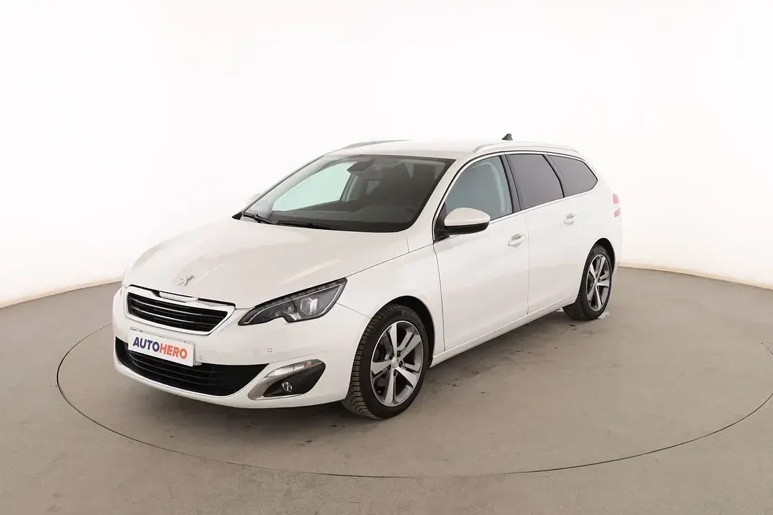 Usado Peugeot 308 Allure 120 CV (88 kW) 2016 Familiar