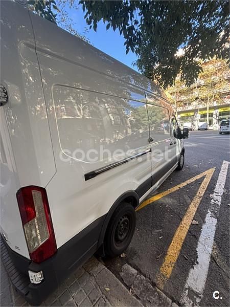 Usado Ford Transit 76 CV (55 kW) 2000 Blanco Familiar