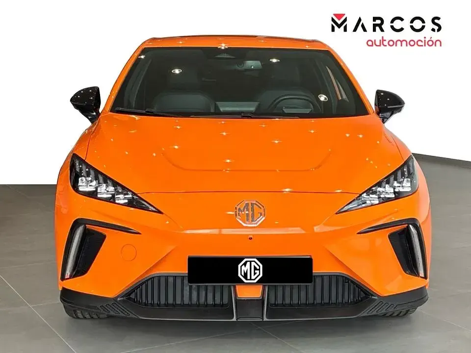 Usado MG MG4 EV Luxury 150 kW (204 CV) 2024 Utilitario
