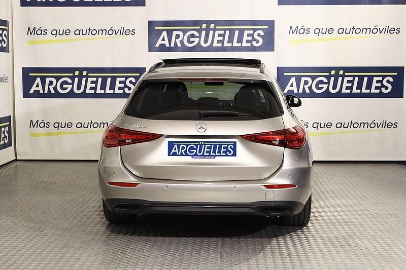 Usado Mercedes C300 313 CV (230 kW) 2022 Gris Familiar