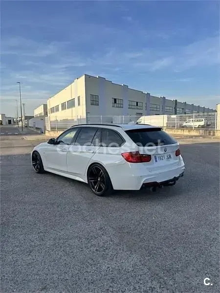 Usado BMW 318 143 CV (105 kW) 2015 Blanco Familiar