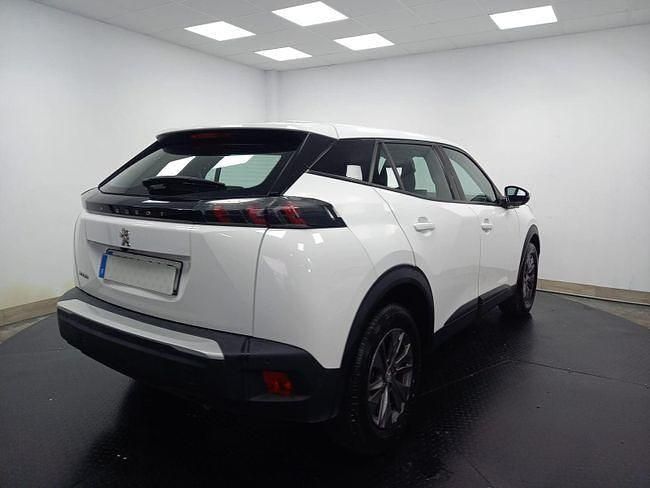 Usado Peugeot 2008 Active 110 CV (80 kW) 2020 Blanco SUV
