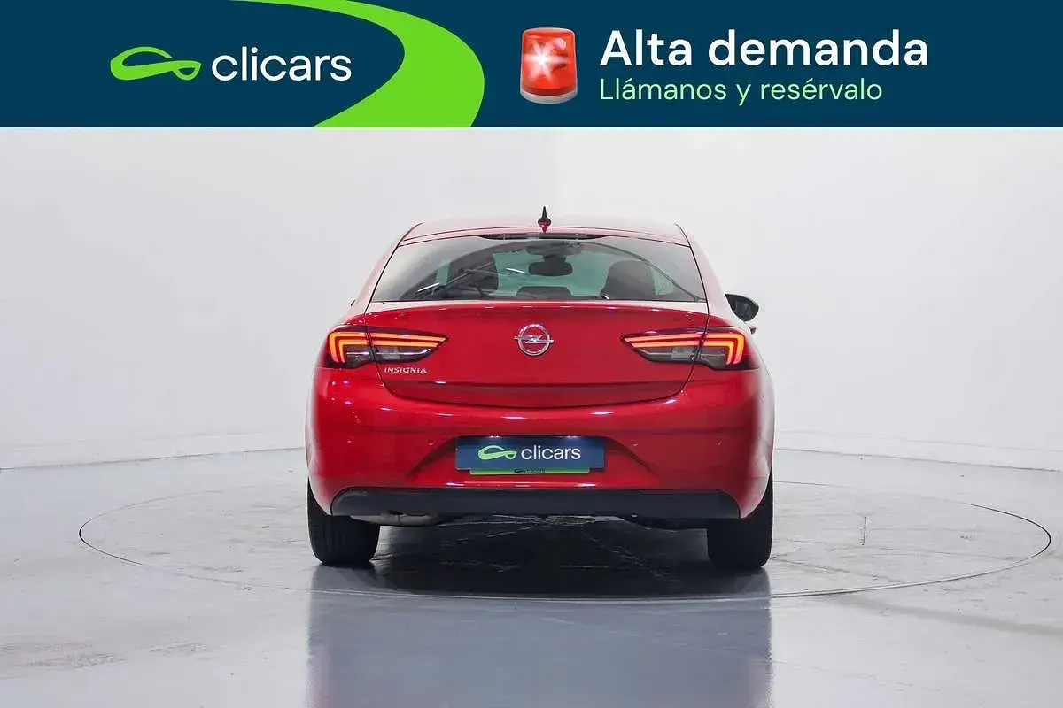 Usado Opel Insignia S 140 CV (102 kW) 2020 Rojo Berlina