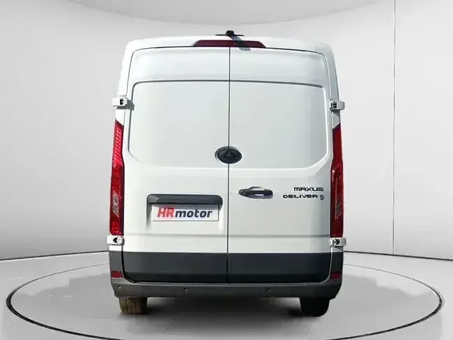 Usado Maxus V90 163 CV (119 kW) 2023 Blanco Van