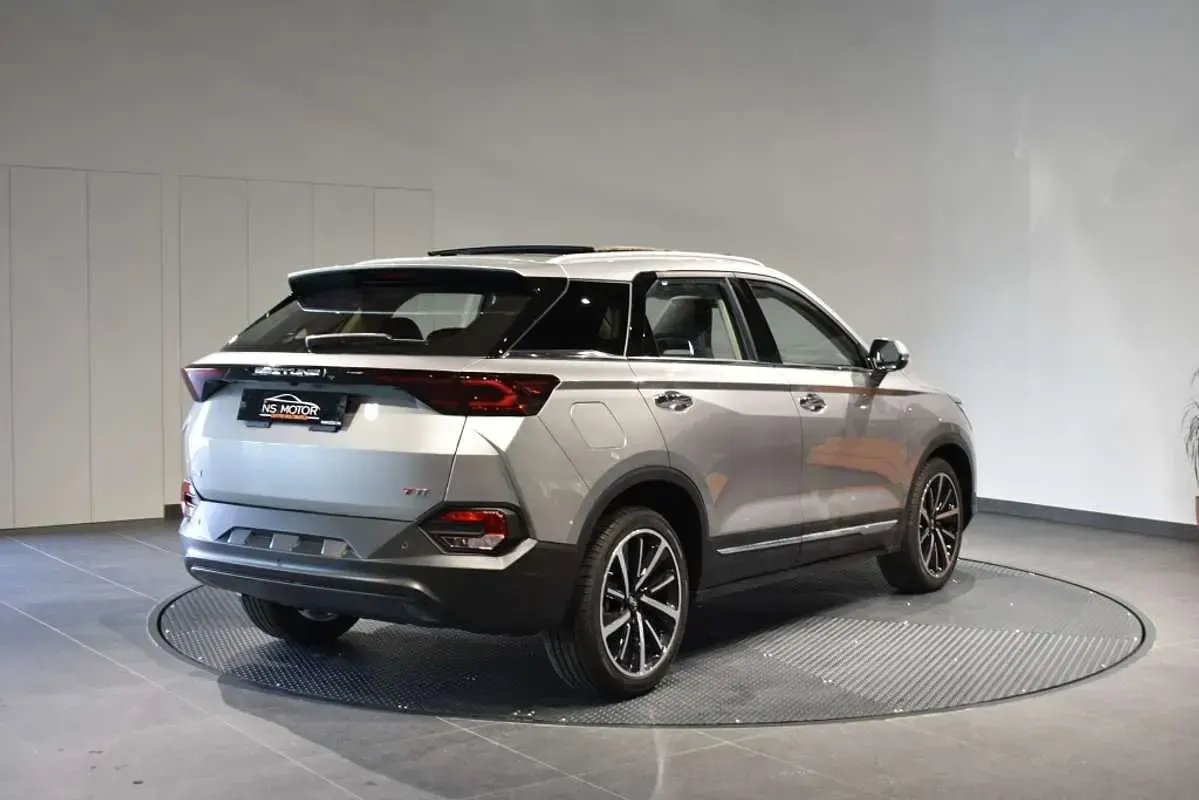 Nuevo Bestune T77 160 CV (117 kW) 2026 Gris SUV
