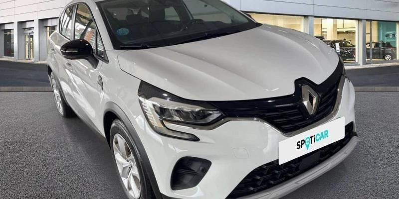 Usado Renault Captur Intens 101 HP (74 kW) 2021 Branco SUV