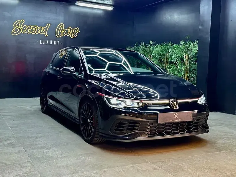 Usado VW Golf VIII GTI Clubsport 301 CV (221 kW) 2022 Negro Berlina