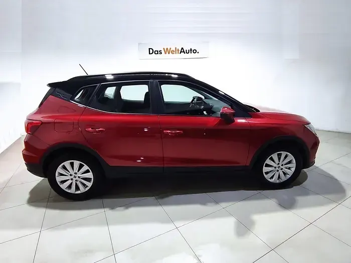 Usado Seat Arona Style 116 CV (85 kW) 2025 Rojo SUV