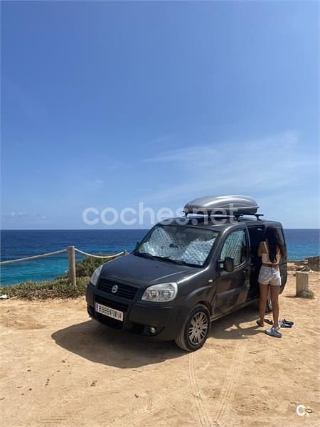 Negro Usado 2009 Fiat Doblò Dynamic Monovolumen | 9800 € - Imagen 1/4