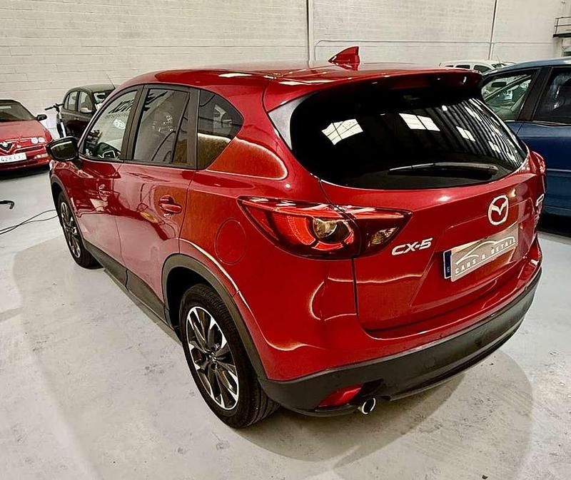 Usado Mazda CX-5 Luxury 150 CV (110 kW) 2017 Granate SUV