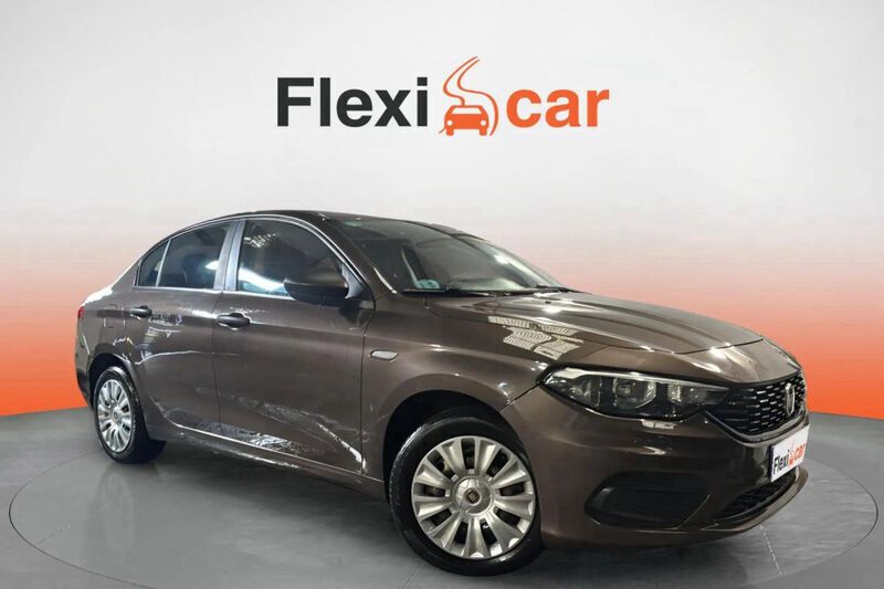 Marrón Usado 2019 Fiat Tipo Easy Berlina | 8290 € (Buen precio) - Imagen 1/4