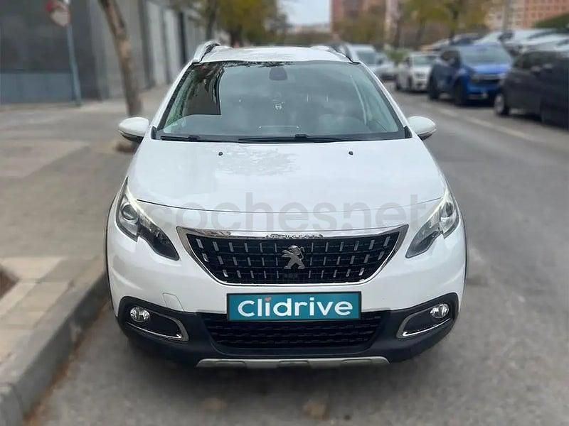 Usado Peugeot 2008 Allure 100 CV (73 kW) 2016 Blanco SUV