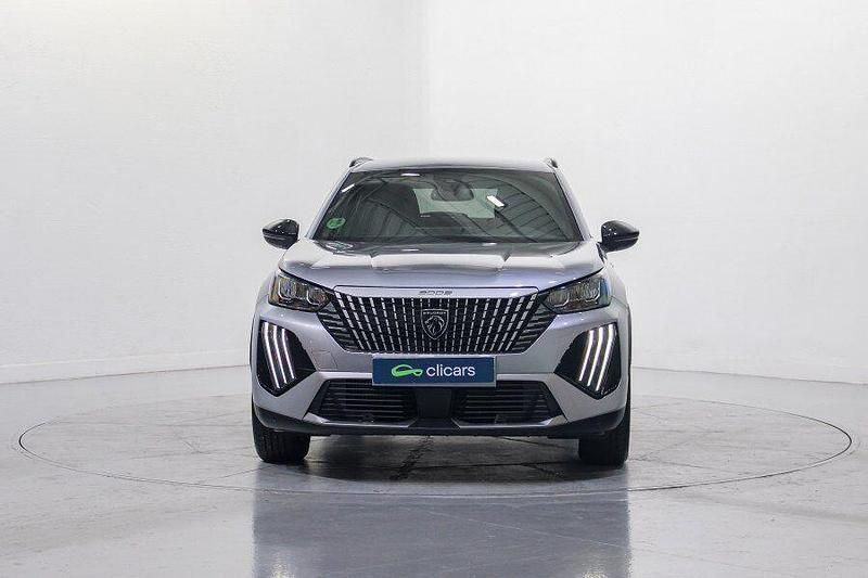 Usado Peugeot 2008 Allure 100 CV (73 kW) 2024 Gris / plata SUV