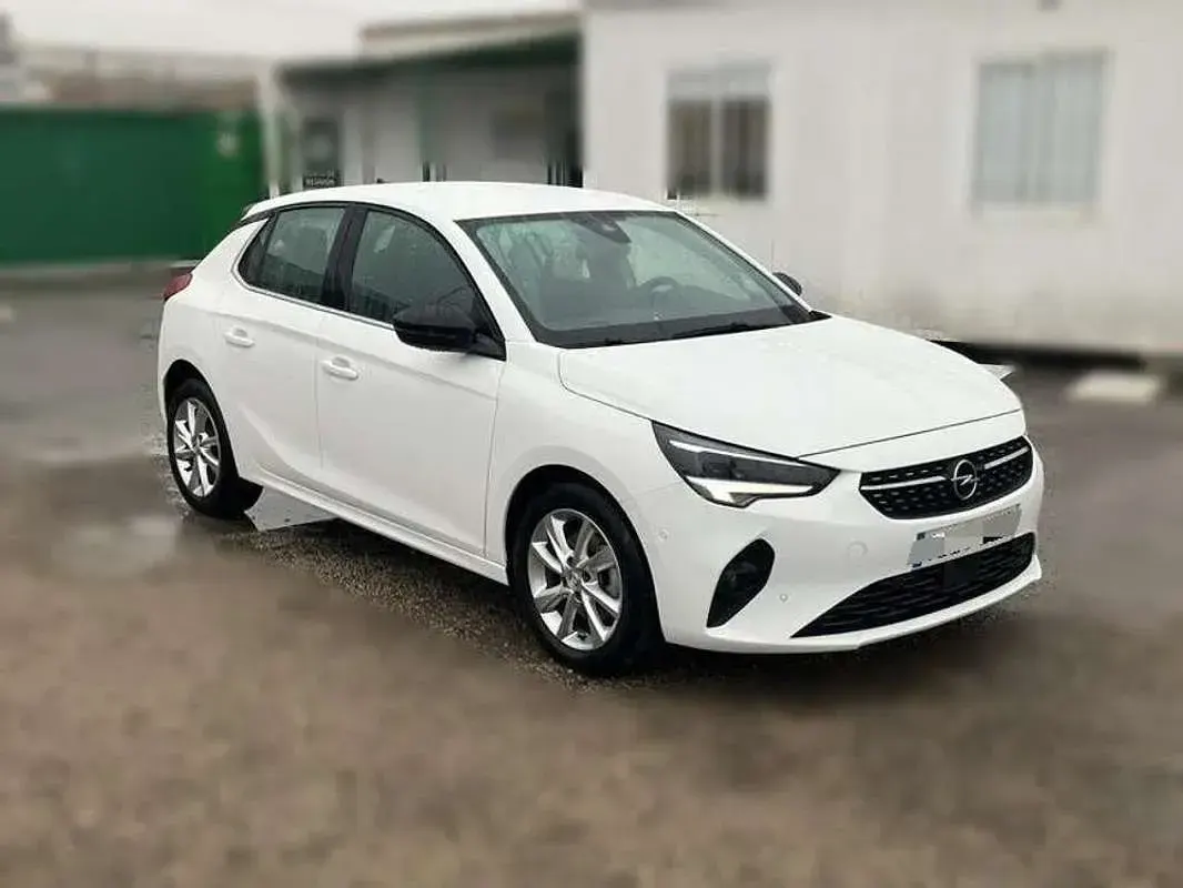Usado Opel Corsa Elegance 101 CV (74 kW) 2022 Blanco Utilitario