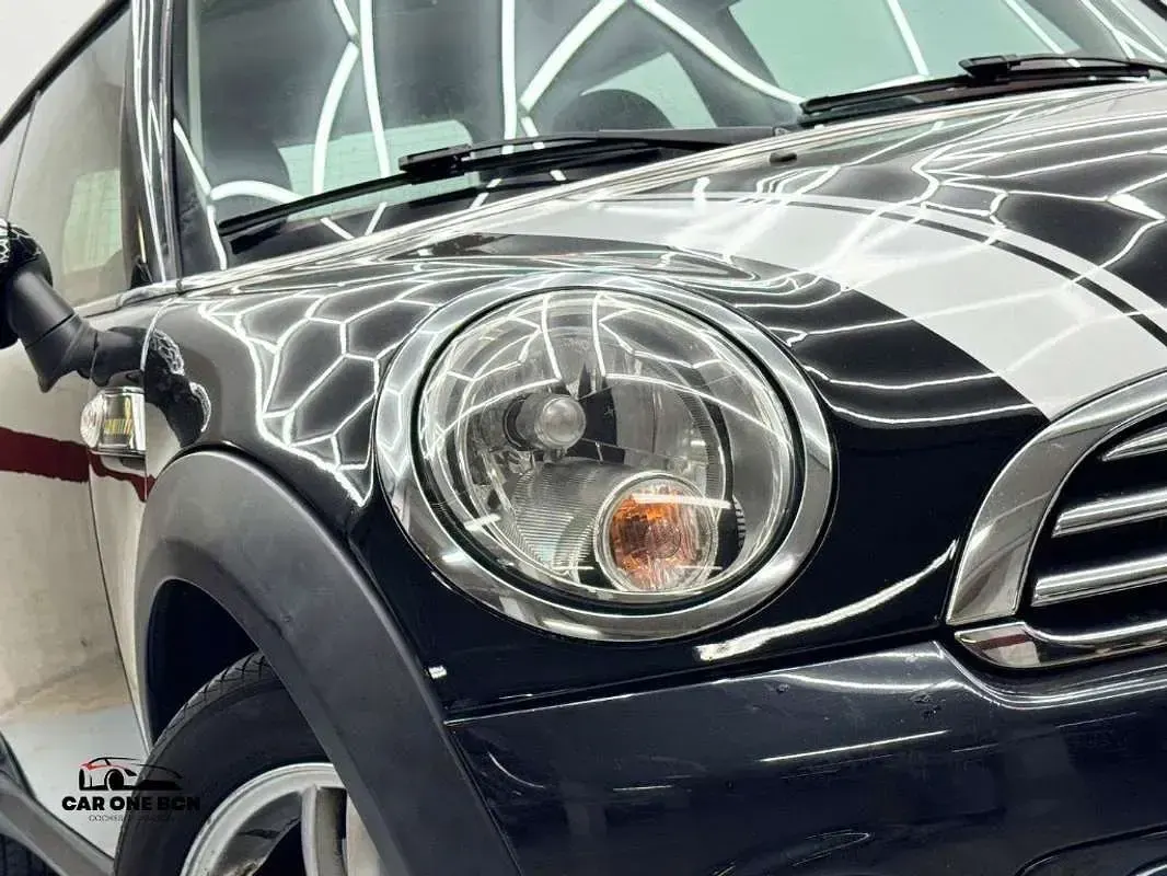 Usado Mini ONE 98 CV (72 kW) 2014 Negro Utilitario