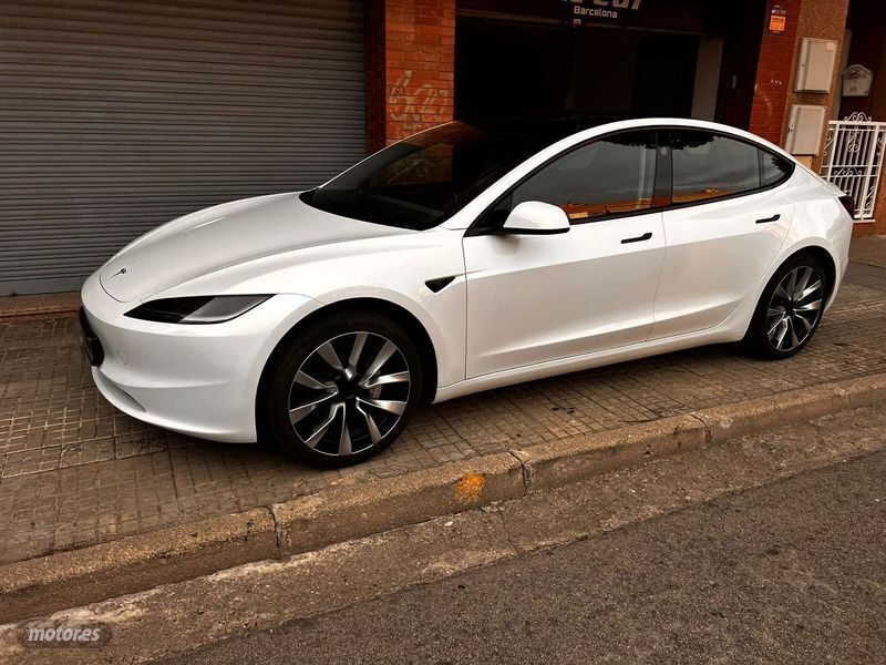 Usado Tesla Model 3 RWD 207 kW (282 CV) 2023 Blanco Berlina