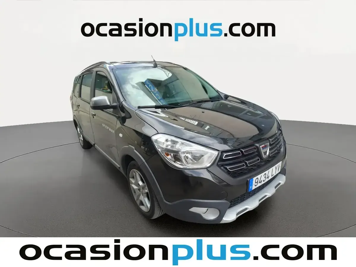 Usado Dacia Lodgy Comfort 115 CV (84 kW) 2022 Negro Monovolumen