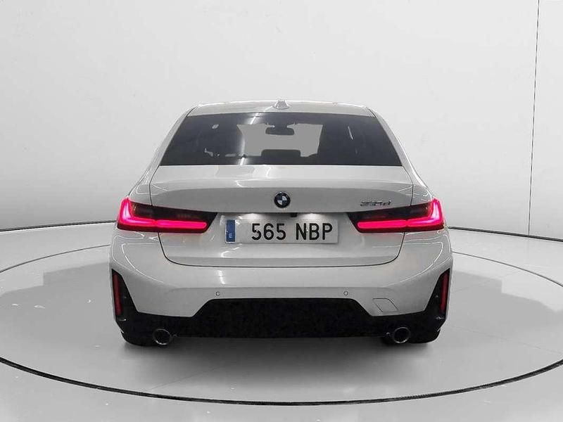 Usado BMW 318 150 CV (110 kW) 2025 Blanco Berlina