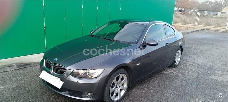 Usado BMW 330 272 CV (200 kW) 2007 Gris / plata Coupe