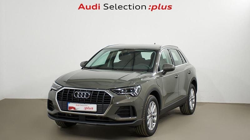 Usado Audi Q3 Advanced Plus 245 CV (180 kW) 2024 Gris cronos (metalizada) SUV