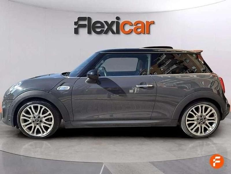 Usado Mini John Cooper Works 231 CV (169 kW) 2017 Gris Utilitario