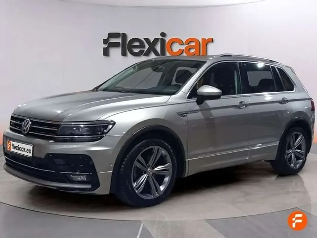 Usado VW Tiguan Sport 150 CV (110 kW) 2018 Gris SUV