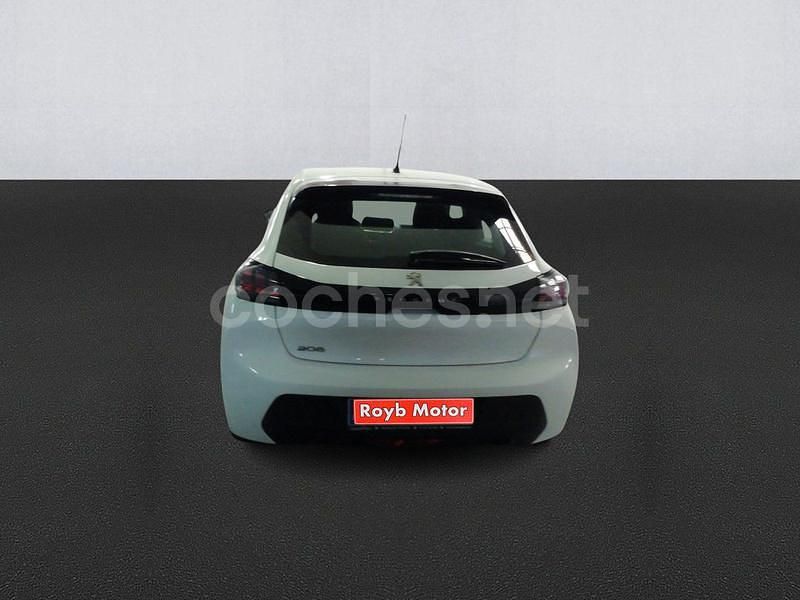 Usado Peugeot 208 Active 100 CV (73 kW) 2021 Blanco Utilitario