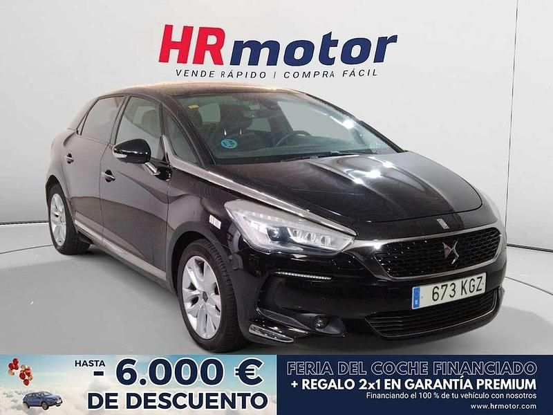 Usado DS Automobiles DS5 Style 121 CV (88 kW) 2018 Negro Utilitario