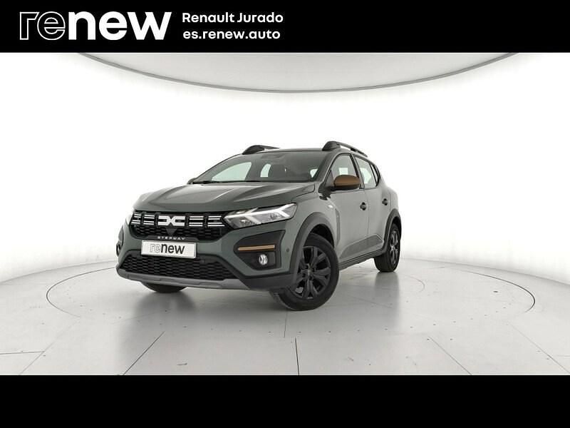 Usado Dacia Sandero Extreme 101 CV (74 kW) 2025 Verde Berlina