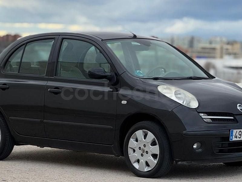 Usado Nissan Micra Tekna 88 CV (64 kW) 2008 Negro Berlina