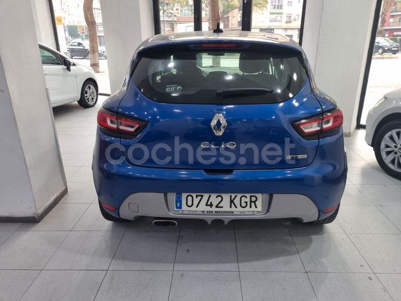 Usado Renault Clio IV Zen 110 CV (80 kW) 2018 Azul Berlina