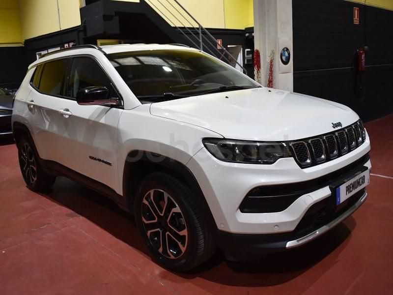 Usado Jeep Compass Limited 190 CV (139 kW) 2022 Blanco SUV