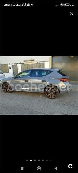 Usado Cupra Leon 204 CV (150 kW) 2021 Gris / plata Familiar