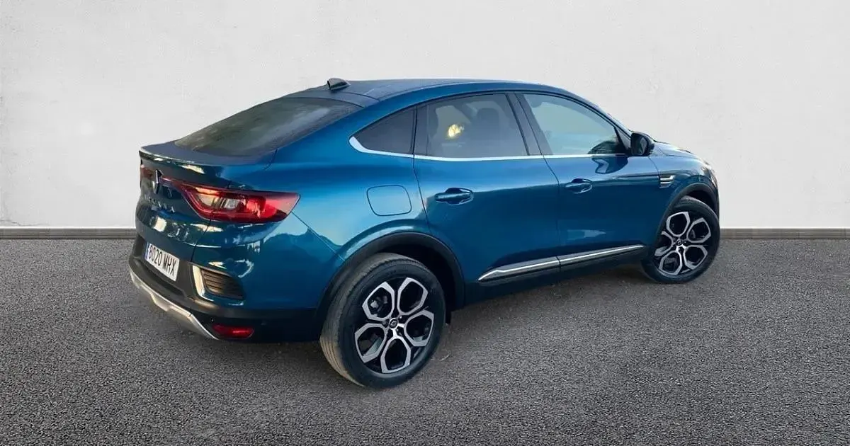 Usado Renault Arkana Techno 140 CV (102 kW) 2023 SUV