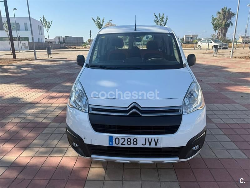 Blanco Usado 2016 Citroën Berlingo Live Monovolumen | 6000 € (Super precio) - Imagen 1/4