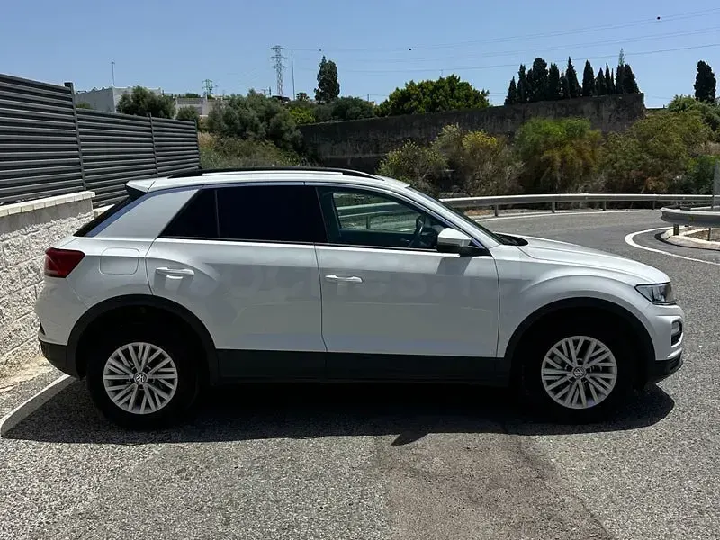 Usado VW T-Roc Advance 115 CV (84 kW) 2018 Blanco SUV