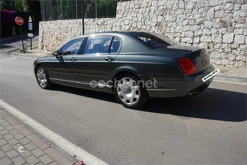 Usado Bentley Continental Flying Spur 552 CV (405 kW) 2005 Gris / plata Berlina