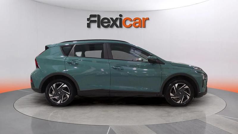 Usado Hyundai Bayon 84 CV (61 kW) 2023 Verde SUV