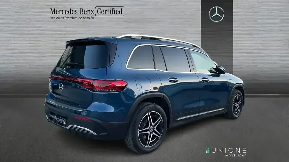 Occasion Mercedes EQB250 AMG line 139 kW (190 PK) 2022 Blauw SUV